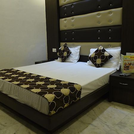 Heritage Inn New Delhi Extérieur photo